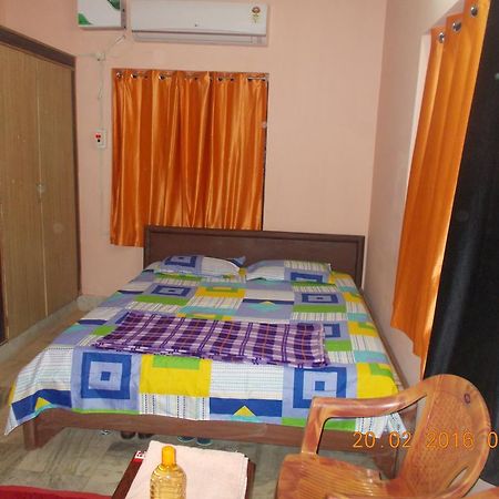 Laughing Buddha Homestay Бхубанешвара Экстерьер фото